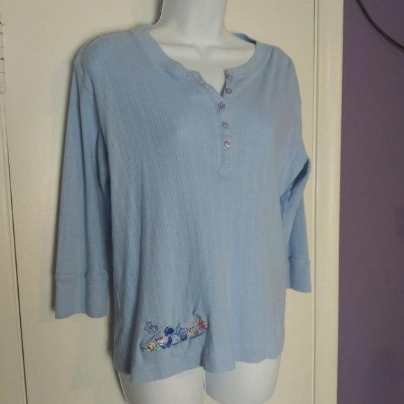 Disney Micky Mouse Top Size Medium - Picture 2 of 5